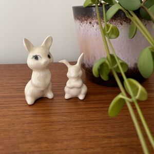 Vintage ceramic bunnies
